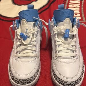 Jordan Spizike Low "White/University Blue/Wolf Grey"